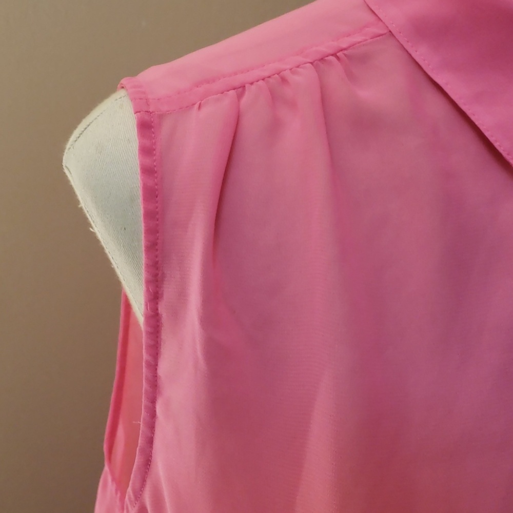 Aeo Button Down Size Medium - image 2